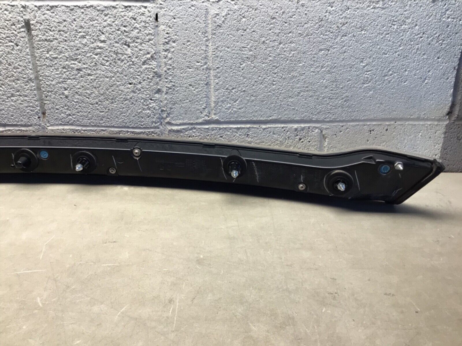2013-2020 Lincoln MKZ Rear Center Tail Light Reflector LED COMPLETE Original OEM