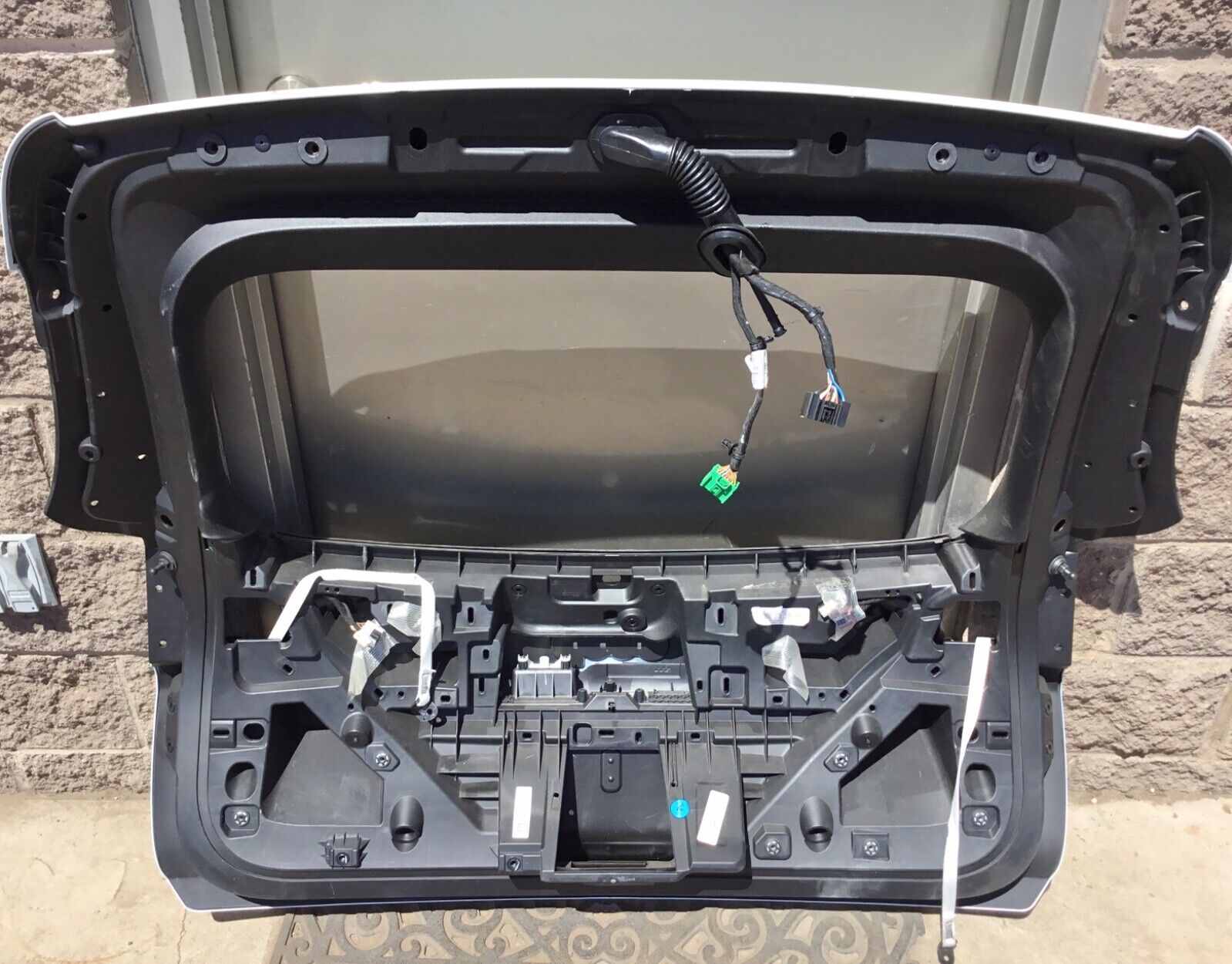 2019-2022 Jeep Cherokee Tailgate Liftgate NEW OPEN BOX- LOCAL PICK UP OEM ✅✅