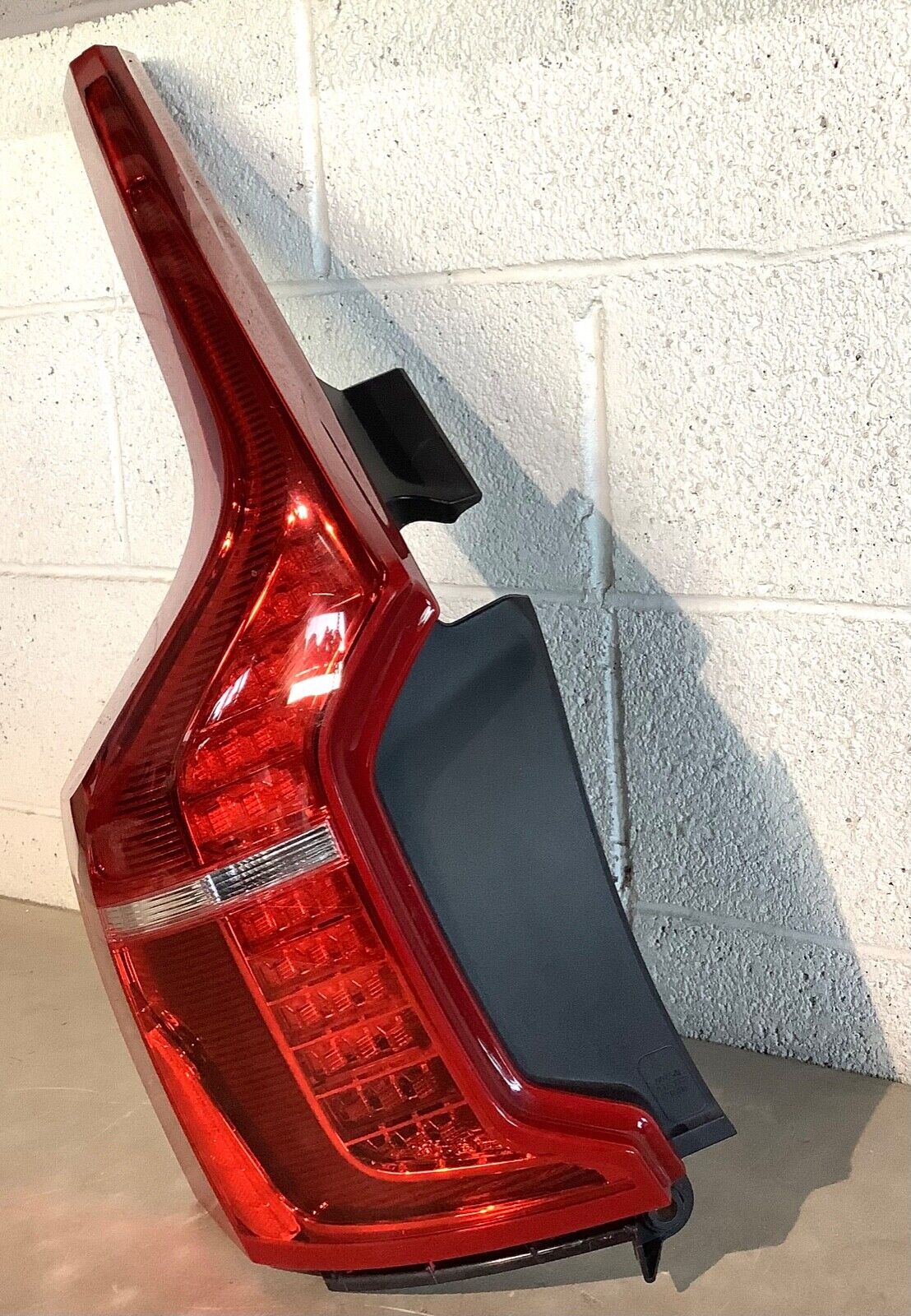 2016 17 18 19 20 2021 Volvo XC90 Driver Tail Light LED GREAT CONDITION💥GENUINE