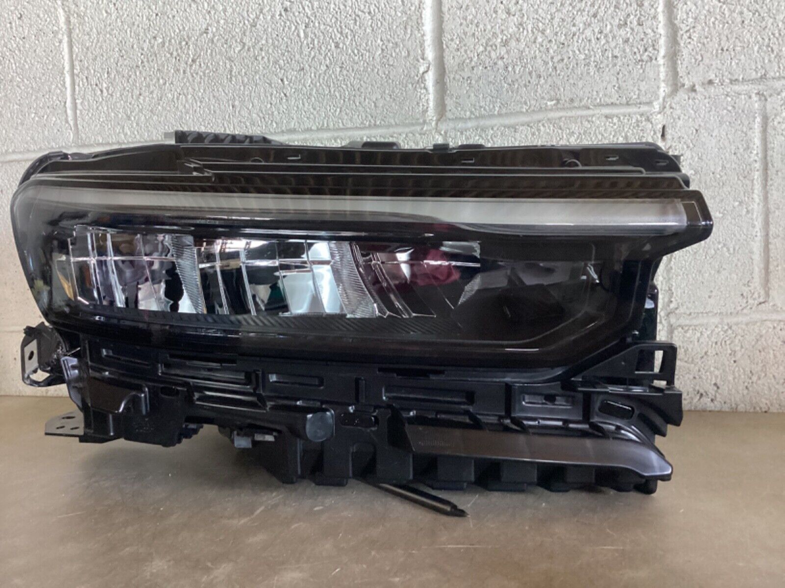 2021 2022 Jeep Grand Cherokee Passenger LED Headlight PERFECT 🌹 6820376980AC