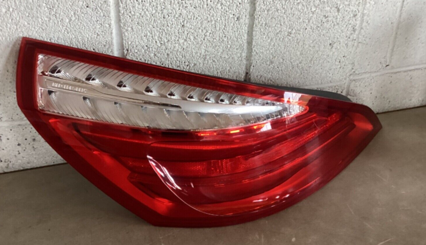 2013 2016 Mercedes Benz SL Class R231 Driver LED Tail Light COMPLETE✅A2318200364