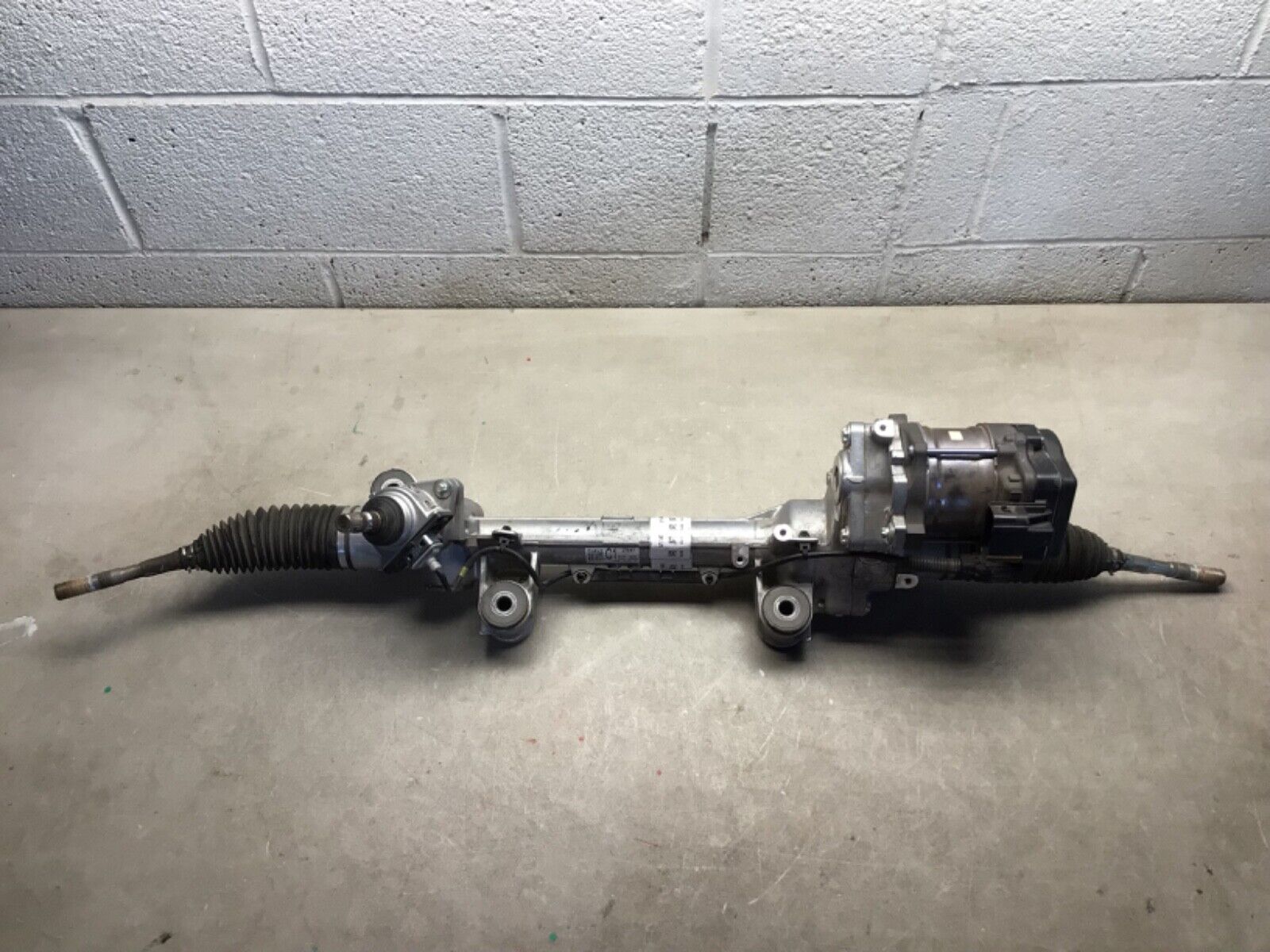 2018-2021 Toyota Camry Power Steering Rack & Pinion Gear Control COMPLETE OEM