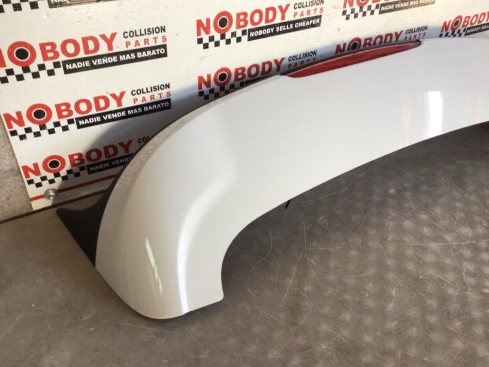 2014-2018 Jeep Cherokee Rear Spoiler Stop Light WHITE COMPLETE LOCAL SALE OEM