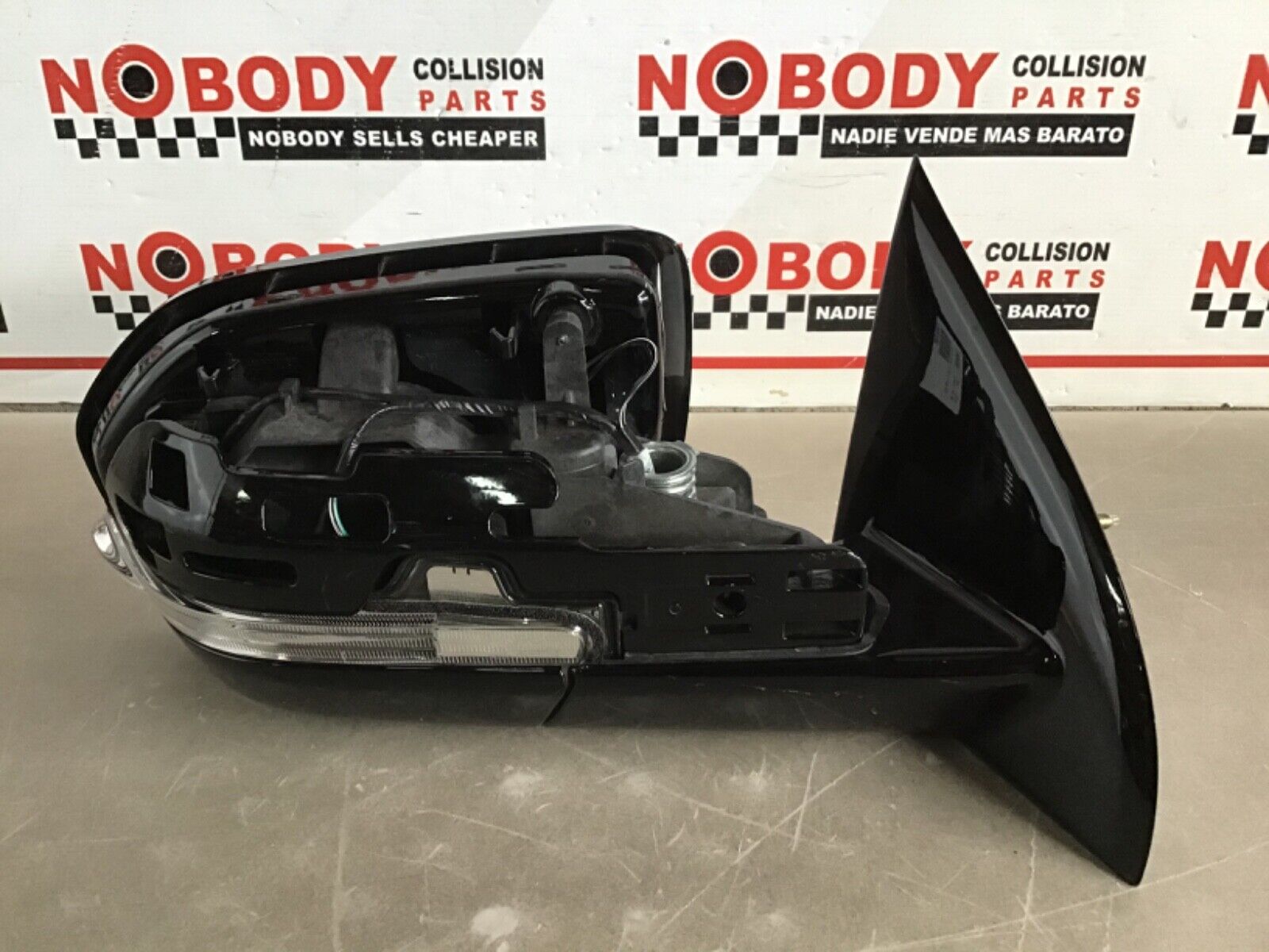 2018-2020 Ford Expedition Passenger Door Mirror HTD/Puddle Light/TurnSig/Pwr OEM