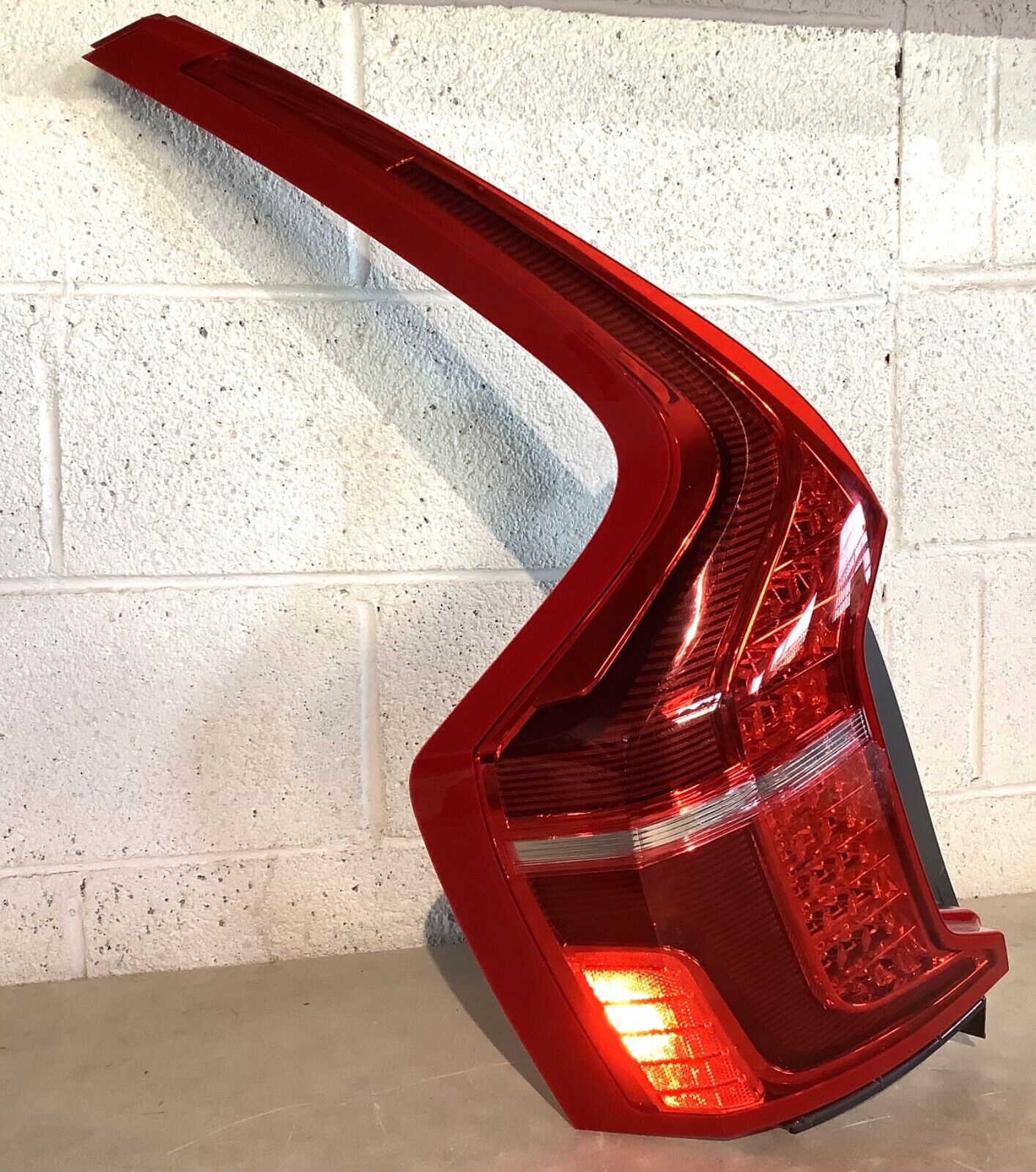 2016 17 18 19 20 2021 Volvo XC90 Driver Tail Light LED GREAT CONDITION💥GENUINE
