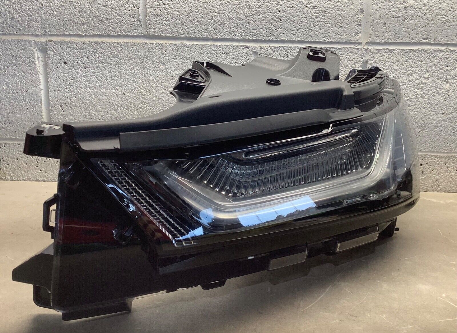 2022-2023 Chevrolet Traverse Driver Headlight FULL LED NEW OPEN BOX💯GENUINE