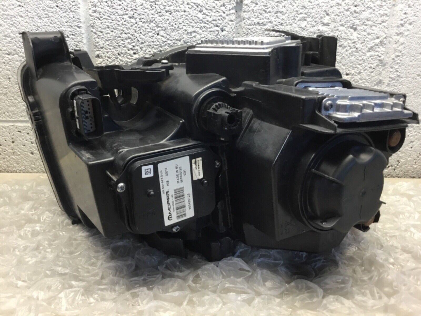 2017-2021 Jeep Grand Cherokee Xenon HID FOR PARTS✅✅NO RETURNS‼️OEM 68111001A