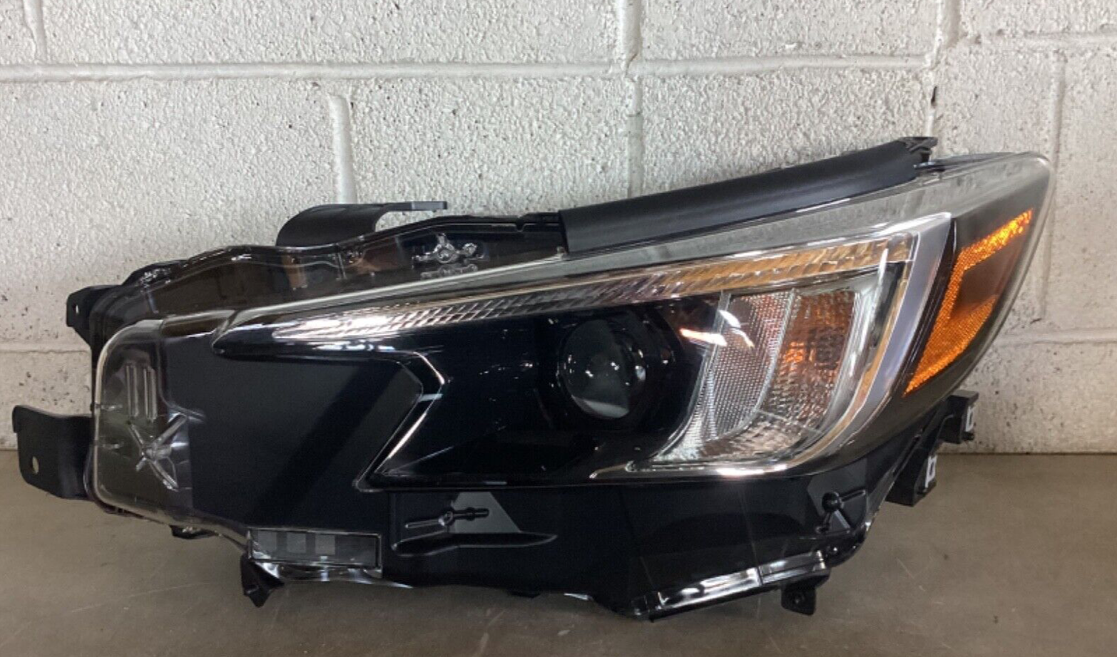 2022 2023 Subaru WRX Driver LED Headlight PERFECT BRAND NEW 🌈 ORIGINAL