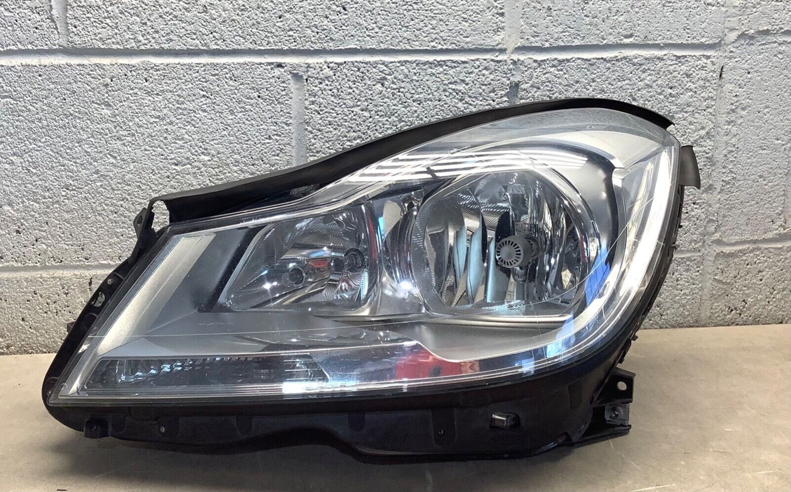 2012-2014 Mercedes-Benz C250 C350 Driver Headlight Halogen AFFORDABLE⚡️GENUINE